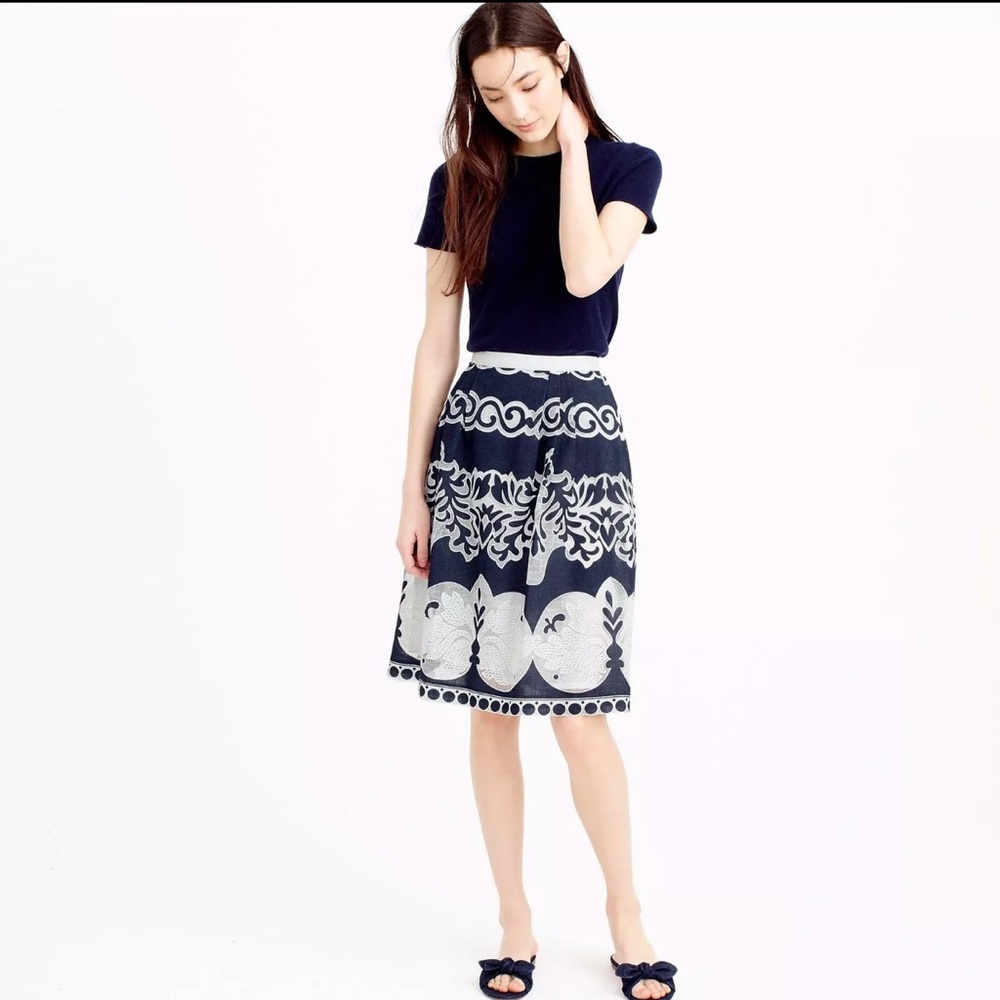 J CREW French Renaissance Ornate Lace Navy Midi Skirt 8 - Picture 3 of 9